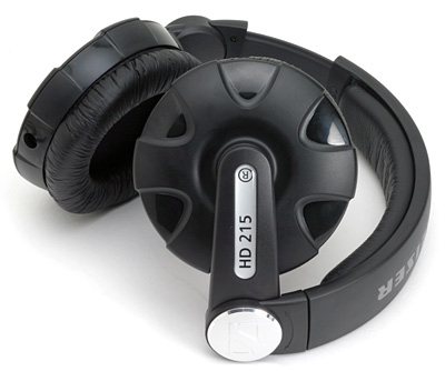  Rated Headphones on Gallery   Top 100 Christmas Presents 2008  20 To 16   Tech Digest