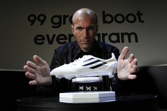 The Commercialization of Zidane's Image After 1998 – Soccer Politics / The  Politics of Football