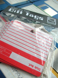 floppy-disk-gift-tags.jpg