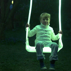 glow-swing 2 250 pix.jpg