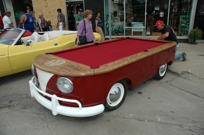 vw-bus-billiards-600001.JPG