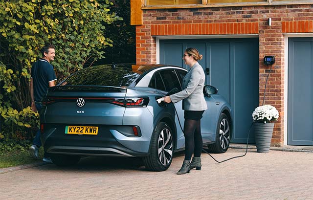 UK records ‘best month ever’ for EV sales