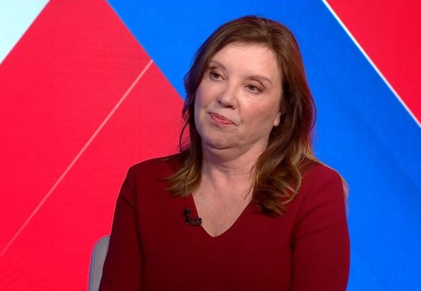 Children ‘bombarded’ online with weight loss ads, claims Dame Rachel de Souza